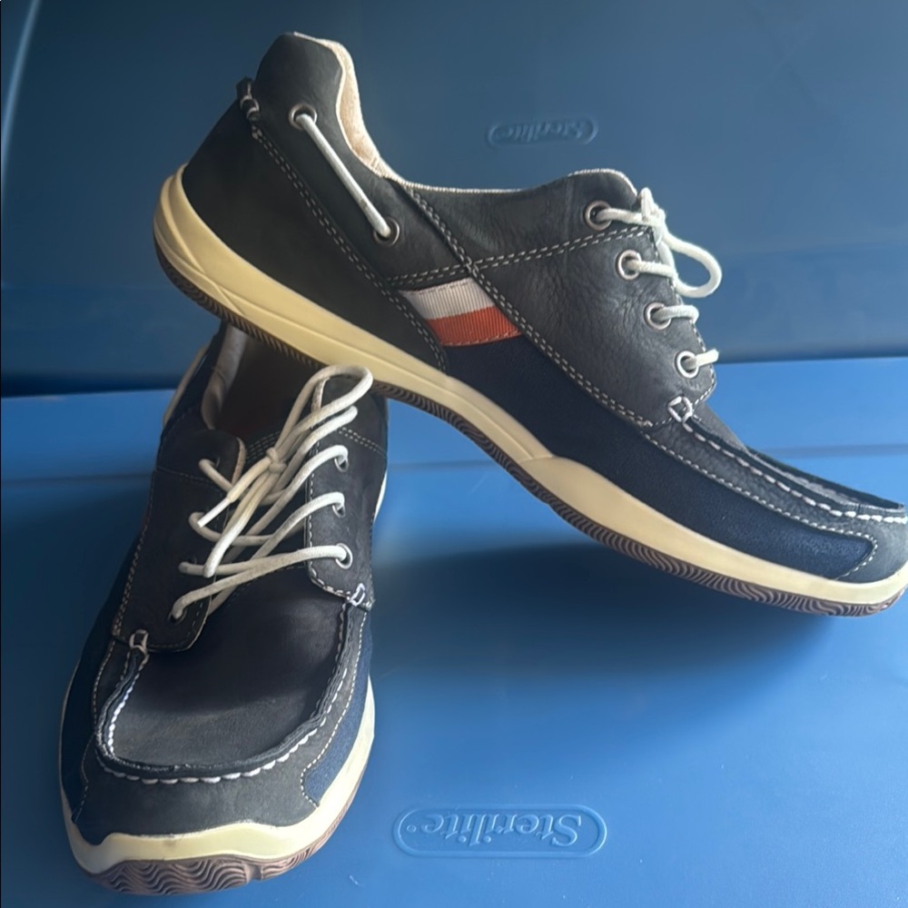 Stylish Navy and Cream Men's Casual Shoes, 12M